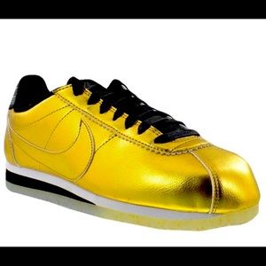 Nike Cortez Gold limited edition sneakers